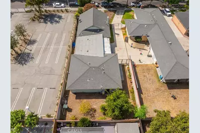 527 E Maple, Monrovia, CA 91016 - Photo 51