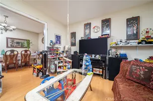 527 E Maple, Monrovia, CA 91016 - Photo 9