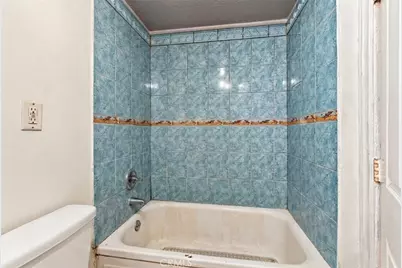 238 W 90th, Los Angeles, CA 90003 - Photo 25