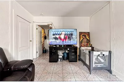238 W 90th, Los Angeles, CA 90003 - Photo 7