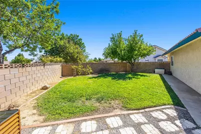 6371 Almond Valley, Quartz Hill, CA 93536 - Photo 33