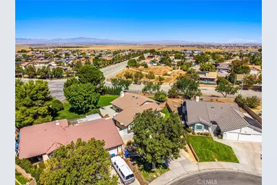 6371 Almond Valley, Quartz Hill, CA 93536 - Photo 43