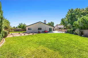 6371 Almond Valley, Quartz Hill, CA 93536 - Photo 35