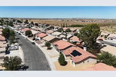 14208 Estate, Victorville, CA 92394 - Photo 23