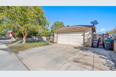 2507 E Avenue J14, Lancaster, CA 93535 - Photo 3