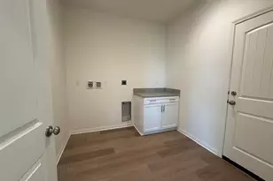11491 Bald Eagle Ln, Desert Hot Springs, CA 92240 - Photo 9