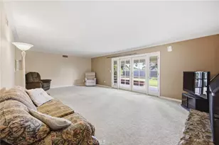 610 Ridgefield, Claremont, CA 91711 - Photo 25