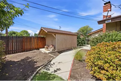 610 Ridgefield, Claremont, CA 91711 - Photo 51
