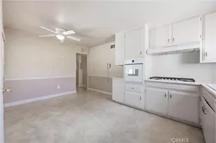 610 Ridgefield, Claremont, CA 91711 - Photo 17