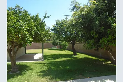304 W Juanita Avenue, Glendora, CA 91740 - Photo 39