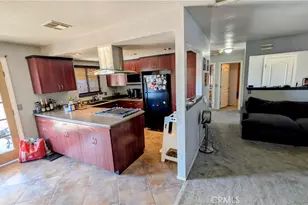 11746 Mohawk Rd, Apple Valley, CA 92308 - Photo 9