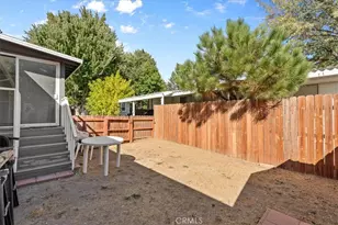 22800 Byron, Crestline, CA 92325 - Photo 27