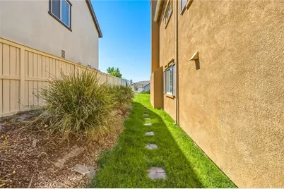 11268 Price Dr, Loma Linda, CA 92354 - Photo 55