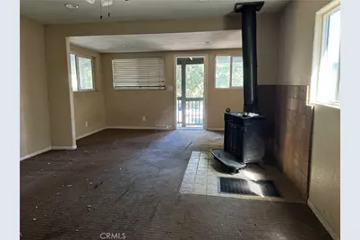 796 N Village, Crestline, CA 92325 - Photo 7