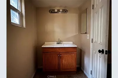 796 N Village, Crestline, CA 92325 - Photo 11