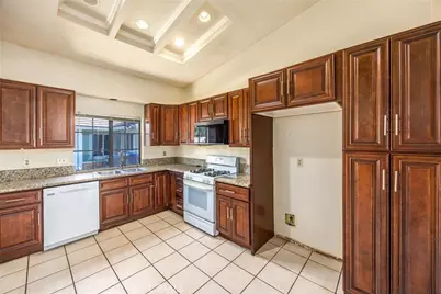 11457 Mount Ritter Street, Rancho Cucamonga, CA 91737 - Photo 9