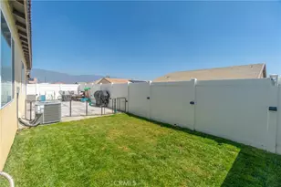 561 Yukon Rd, Rialto, CA 92377 - Photo 25
