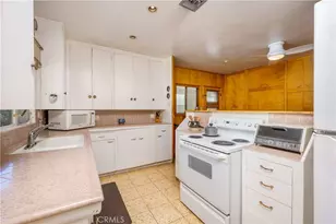 1143 Oxford Ave, Claremont, CA 91711 - Photo 15