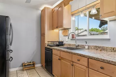 1412 Frances Street, Redlands, CA 92374 - Photo 9