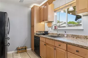 1412 Frances St, Redlands, CA 92374 - Photo 9