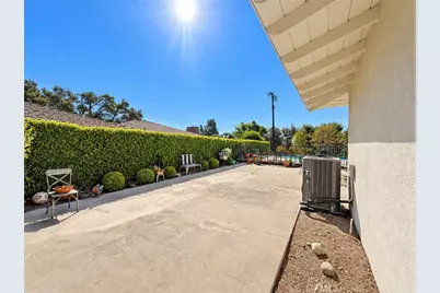 644 Crestglen Road, Glendora, CA 91741 - Photo 49
