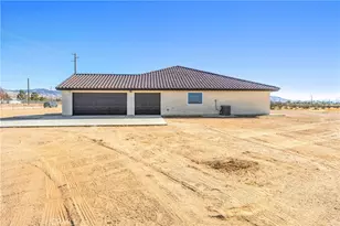 11386 Tujunga, Apple Valley, CA 92308 - Photo 5
