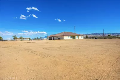 11386 Tujunga, Apple Valley, CA 92308 - Photo 9