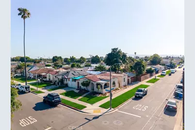 2391 Fashion Ave, Long Beach, CA 90810 - Photo 5