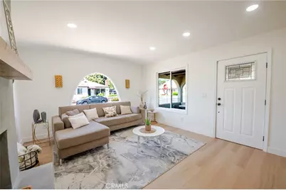 2391 Fashion Ave, Long Beach, CA 90810 - Photo 11