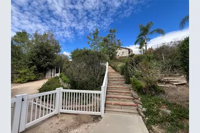 8915 Whirlaway Court, Rancho Cucamonga, CA 91737 - Photo 35