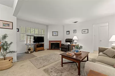 2736 W Court Street, Rialto, CA 92376 - Photo 5