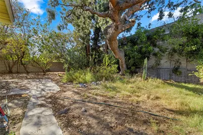 2736 W Court Street, Rialto, CA 92376 - Photo 23