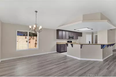 13520 Driftwood, Victorville, CA 92395 - Photo 15