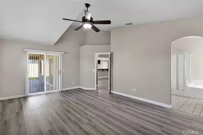 13520 Driftwood, Victorville, CA 92395 - Photo 41