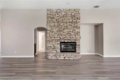 13520 Driftwood, Victorville, CA 92395 - Photo 11
