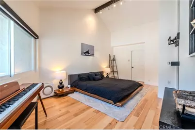 10911 Bluffside Drive #17, Studio City, CA 91604 - Photo 13