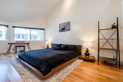 10911 Bluffside Drive #17, Studio City, CA 91604 - Photo 11