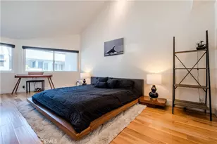 10911 Bluffside Dr, Studio City, CA 91604 - Photo 11