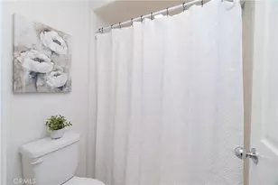 1721 Arthur Loop W, Upland, CA 91784 - Photo 33