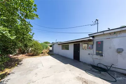 1047 Calaveras Avenue, Ontario, CA 91764 - Photo 27