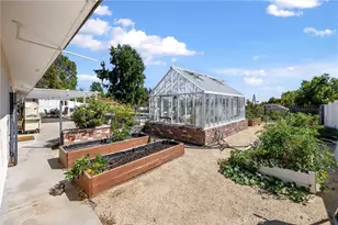 420 E 25th St, Upland, CA 91784 - Photo 27