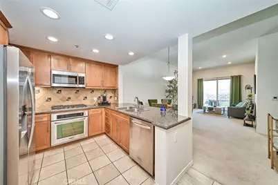 931 E Walnut #607, Pasadena, CA 91106 - Photo 9