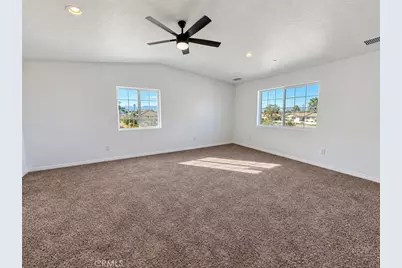 14685 Apple Valley, Apple Valley, CA 92307 - Photo 13