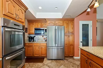 1082 23rd St, Upland, CA 91784 - Photo 15
