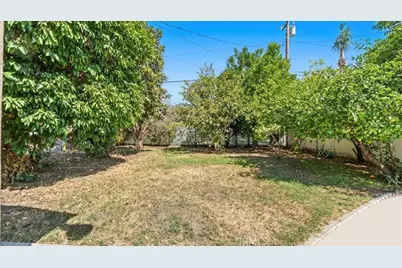 1502 N White Avenue, Pomona, CA 91768 - Photo 19