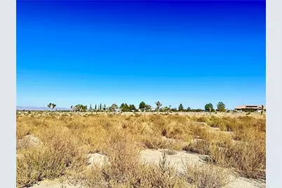 11975 Primavera Road, Pinon Hills, CA 92372 - Photo 3