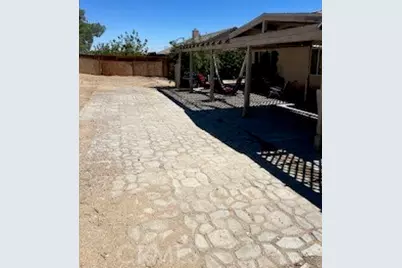 14272 Sepulveda Drive, Victorville, CA 92392 - Photo 19