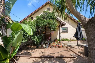 162 Cecil, Costa Mesa, CA 92627 - Photo 1