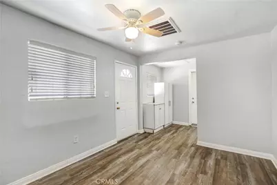460 S Berkeley Avenue, San Bernardino, CA 92410 - Photo 9
