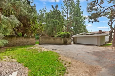4548 La Granada Way, La Canada Flintridge, CA 91011 - Photo 35
